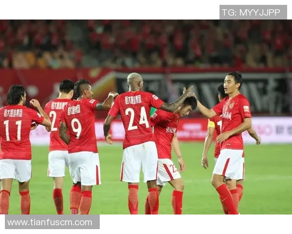 上港与恒大激战成和精彩回顾视频尽显足球魅力