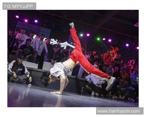 重庆街舞队的节奏魅力探秘街头文化与舞蹈艺术的完美融合 重庆街舞队的节奏魅力探秘街头文化与舞蹈艺术的完美融合