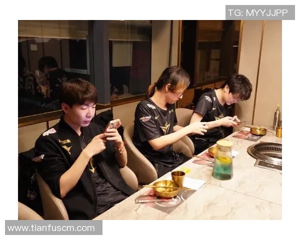 青年赛特别报道:V5战队崛起之路与年轻选手的奋斗历程 青年赛特别报道:V5战队崛起之路与年轻选手的奋斗历程